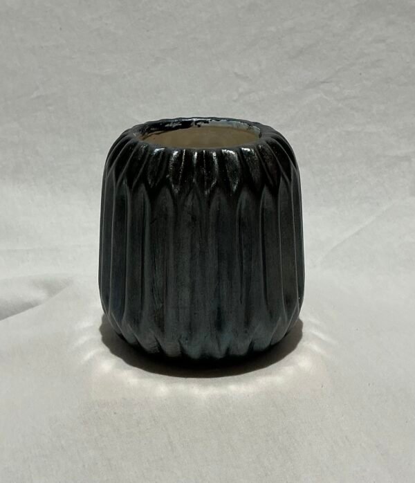 Rippled Ceramic Vase Short/Small - Image 5